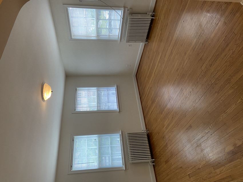 Arlington Courthouse Apartments, 1215 N Scott Street, Arlington, VA